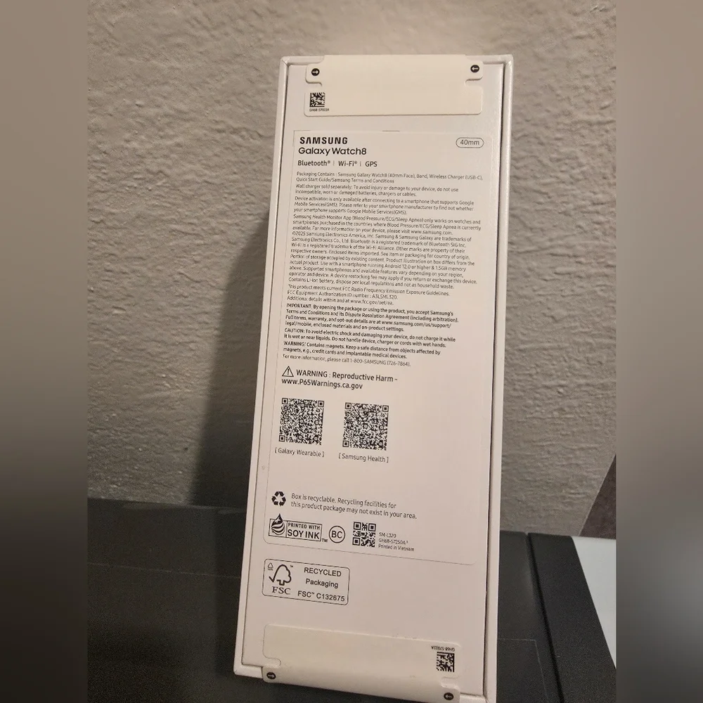 Samsung Galaxy Smartwatch 8 (40mm Wifi/Bluetooth) Factory Sealed